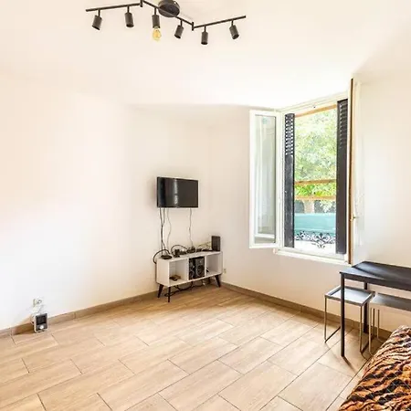 Cenoslocs - Paris A Vos Pieds Pour 4 Personnes Avec Jardin & Wifi Apartment Bondy
