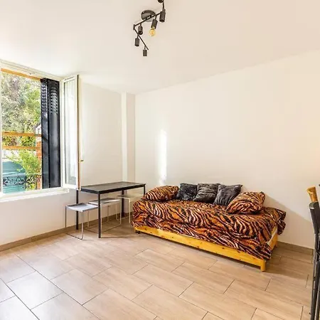 Cenoslocs - Paris A Vos Pieds Pour 4 Personnes Avec Jardin & Wifi Apartment *