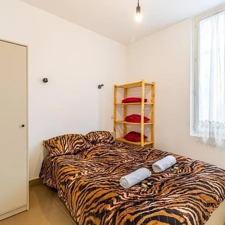 Cenoslocs - Paris A Vos Pieds Pour 4 Personnes Avec Jardin & Wifi Apartment